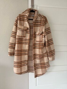 Polagram Cream and Tan Plaid Teddy Shacket